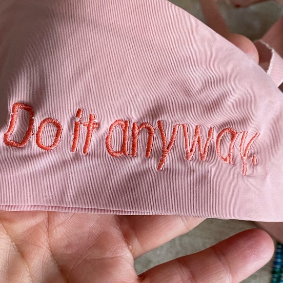 Harper Wilde Special Edition Alexandria Ocasio-Cortez Bra - Picture 3 of 3